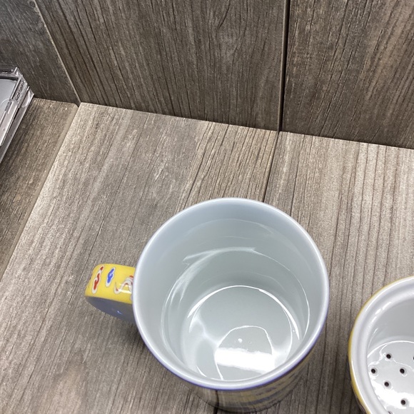 Asian Themed DRAGON Ceramic Tea Cup Diffuser 3-Piece. Cup, Lid, and Strainer - Picture 5 of 16